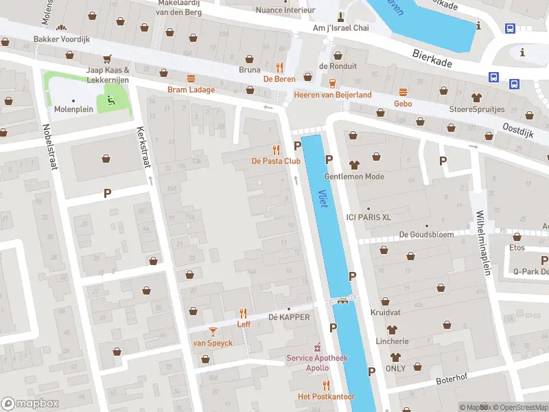 Ambulance met grote spoed naar de Westvoorstraat in Oud-Beijerland