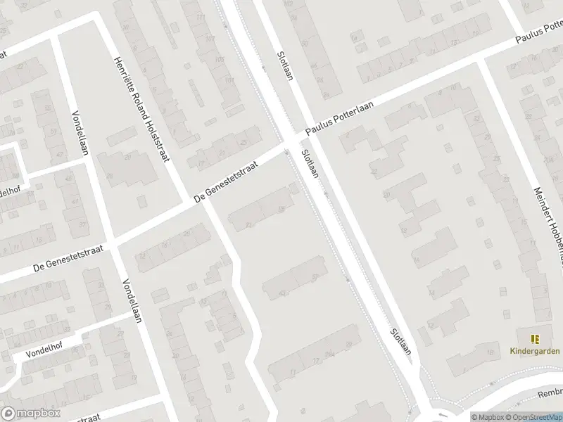 Ambulance met grote spoed naar de Slotlaan in Capelle aan den IJssel