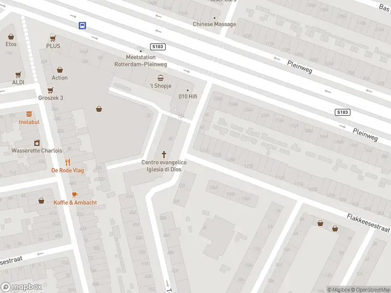 Ambulance met grote spoed naar de Texelsestraat in Rotterdam