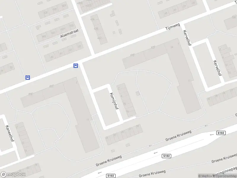 Ambulance met grote spoed naar de Komijnhof in Hoogvliet Rotterdam