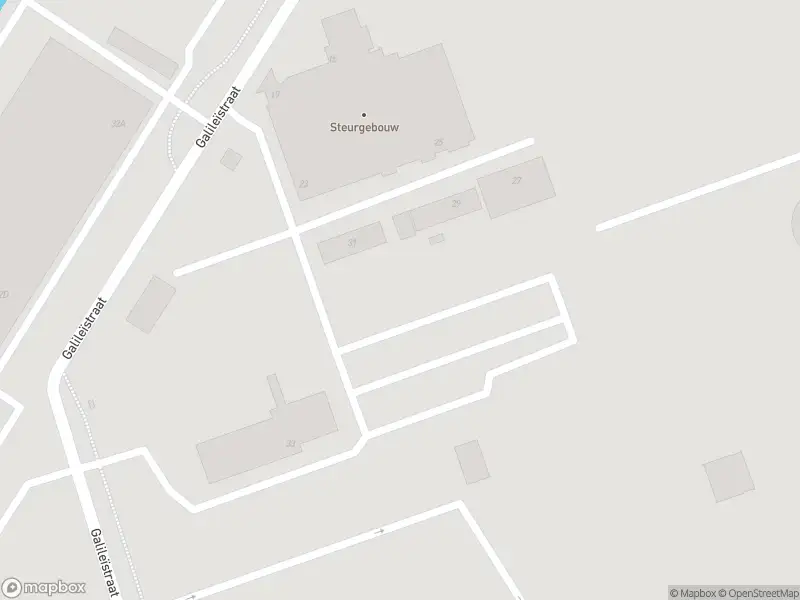 Ambulance met gepaste spoed naar de Marconistraat in Rotterdam