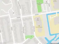 Ambulance met gepaste spoed naar de Calslaan in Gouda