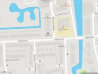 Ambulance met gepaste spoed naar de Albert Verweijstraat in Alphen aan den Rijn