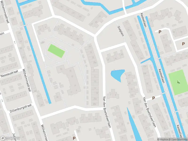 Ambulance met gepaste spoed naar de Van den Boetzelaerlaan in Langerak