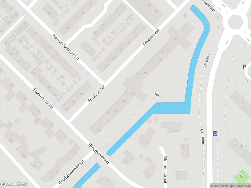 Ambulance met gepaste spoed naar de Fresiastraat in Ridderkerk