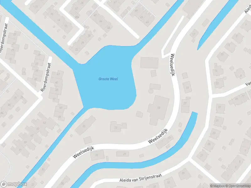 Ambulance met grote spoed naar de Weelsedijk in Strijen