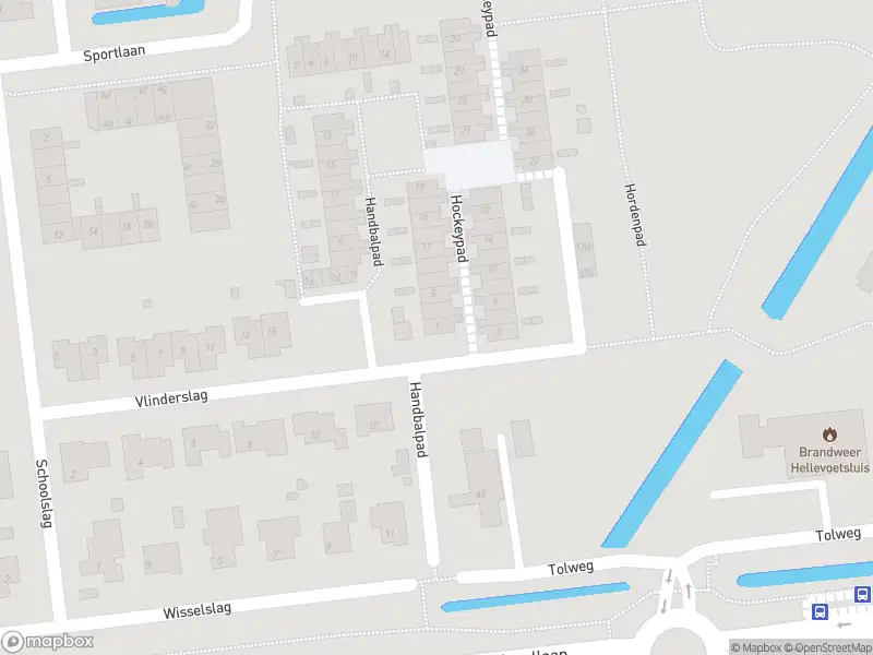 Ambulance met grote spoed naar de Hockeypad in Hellevoetsluis