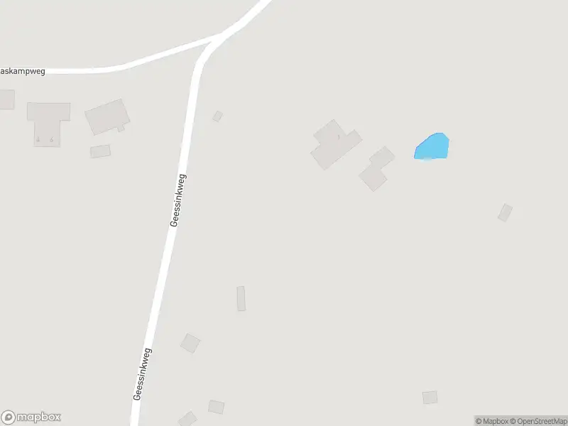 Brandweer met grote spoed naar de Geessinkweg in Winterswijk Kotten vanwege middelgrote brand