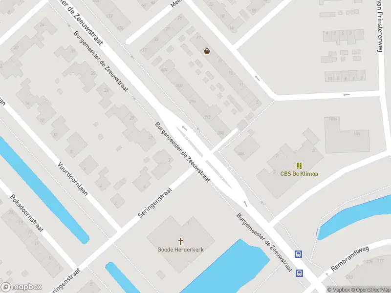 Ambulance met gepaste spoed naar de Burgemeester de Zeeuwstraat in Ridderkerk