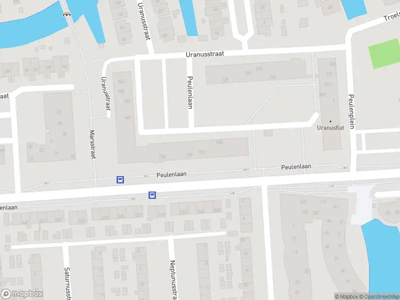 Ambulance met grote spoed naar de Peulenlaan in Hardinxveld-Giessendam