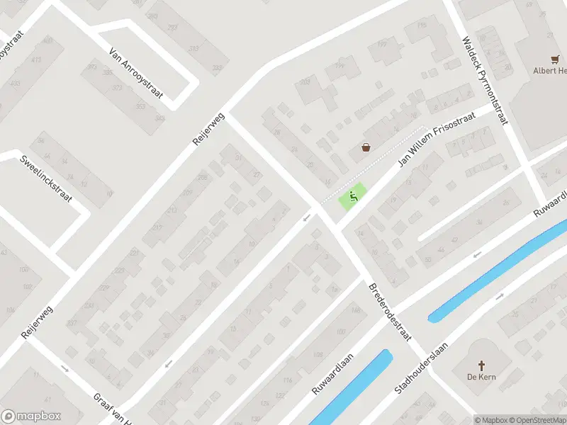 Ambulance met gepaste spoed naar de Prinsenstraat in Ridderkerk