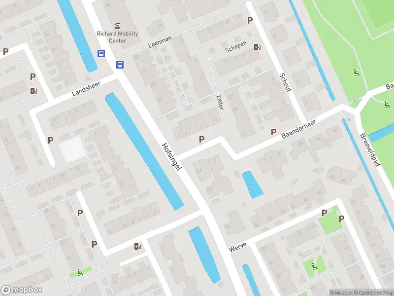 Ambulance met grote spoed naar de Baanderheer in Maasland