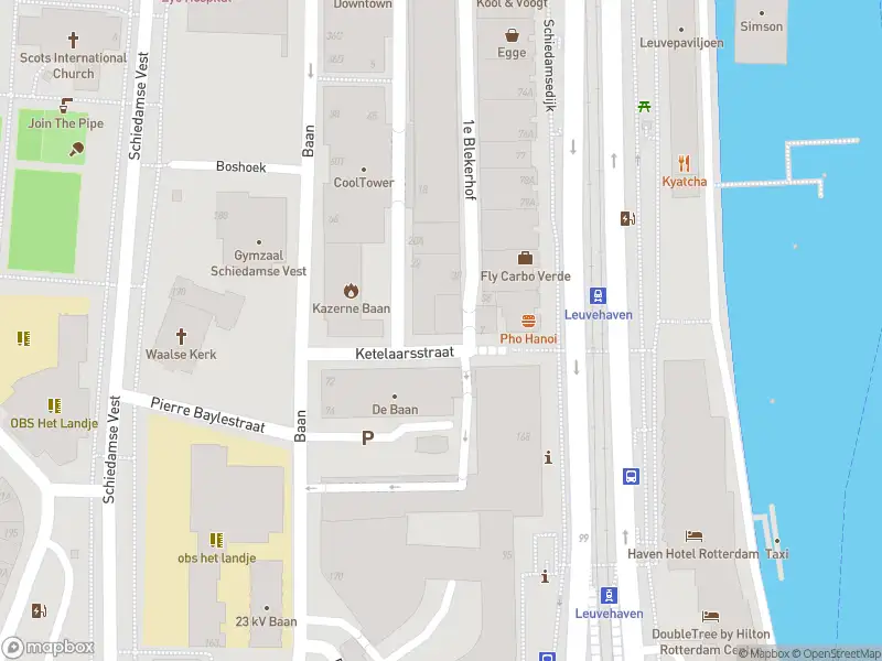 Brandweer met gepaste spoed naar de Ketelaarsstraat in Rotterdam