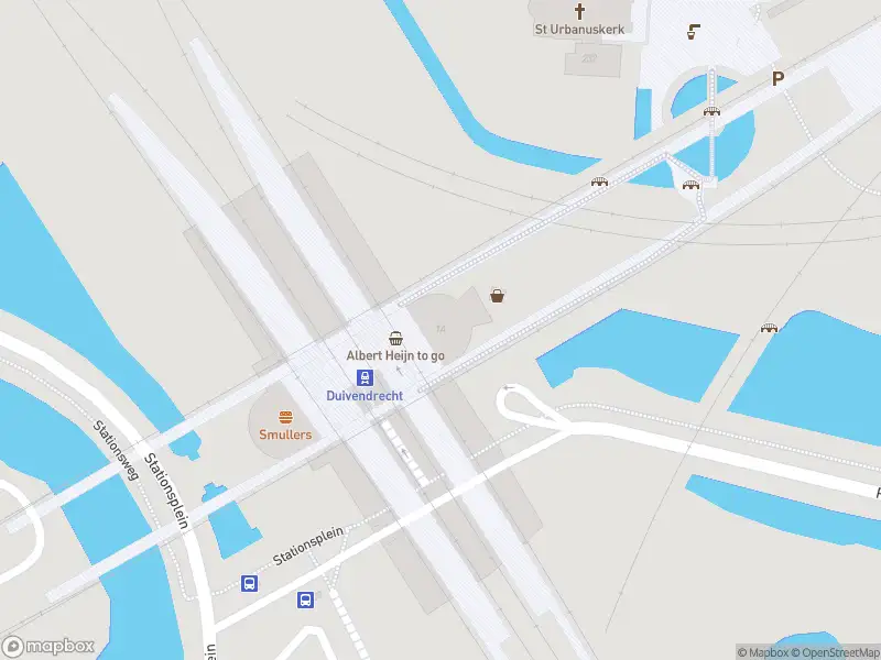 Ambulance met gepaste spoed naar de Stationsplein in Duivendrecht