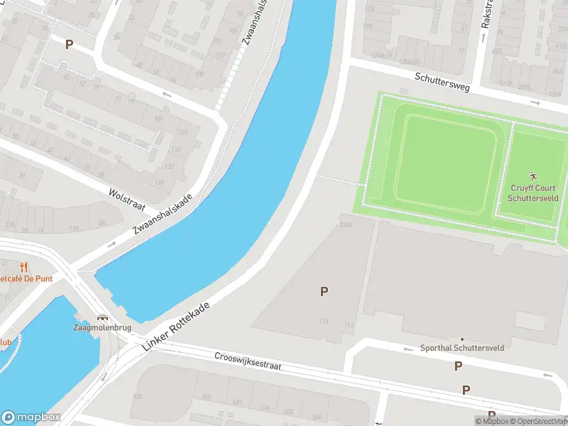 Ambulance met grote spoed naar de Linker Rottekade in Rotterdam