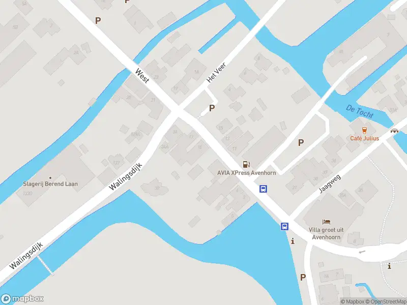 Ambulance met grote spoed naar de Het Hoog in Avenhorn