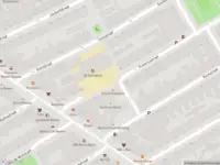 Ambulance met grote spoed naar de Christiaan de Wetstraat in 's-Gravenhage