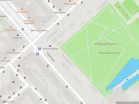 Ambulance met grote spoed naar de Pretorialaan in Rotterdam