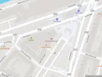 Ambulance met grote spoed naar de Mijnsherenlaan in Rotterdam