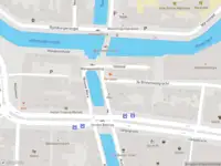 Ambulance met grote spoed naar de Korte Mare in Leiden