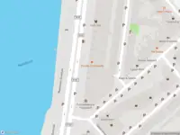 Ambulance met gepaste spoed naar de Maashaven O.z. in Rotterdam