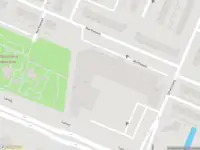 Ambulance met grote spoed naar de Marthalaan in Hoogvliet Rotterdam