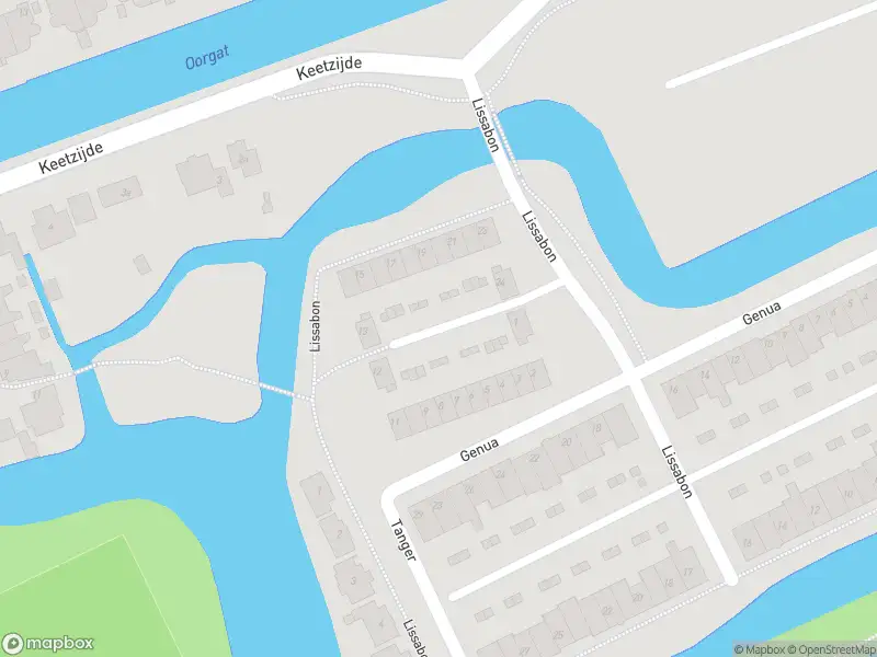 Ambulance met grote spoed naar de Lissabon in Edam