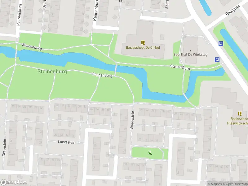 Ambulance met grote spoed naar de Blommesteinsingel in Gouda