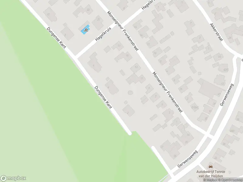 Brandweer met grote spoed naar de Gerwenseweg in Nuenen vanwege waarnemen gaslucht