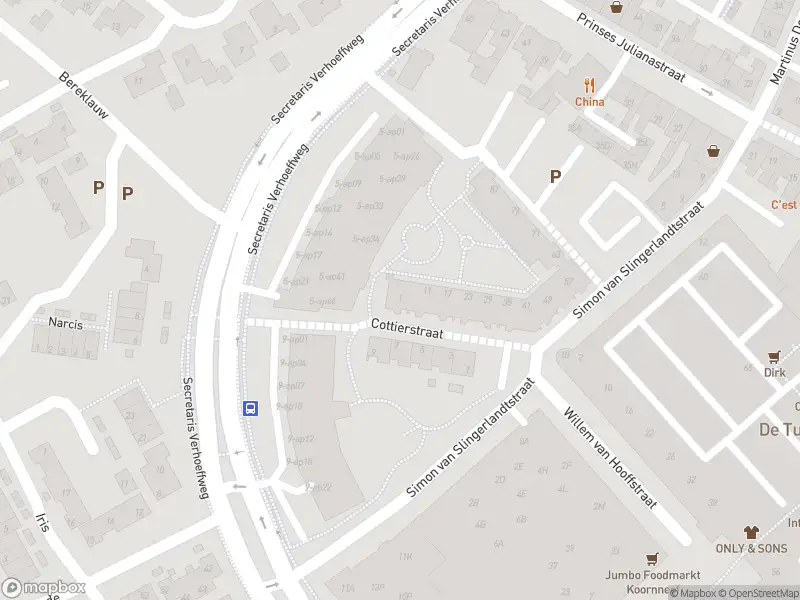 Ambulance met gepaste spoed naar de Van Heukeslootstraat in Naaldwijk