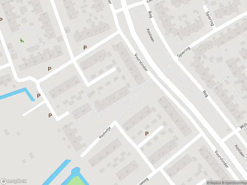 Brandweer met gepaste spoed naar de Koolwitje in Hellevoetsluis vanwege een buitenbrand