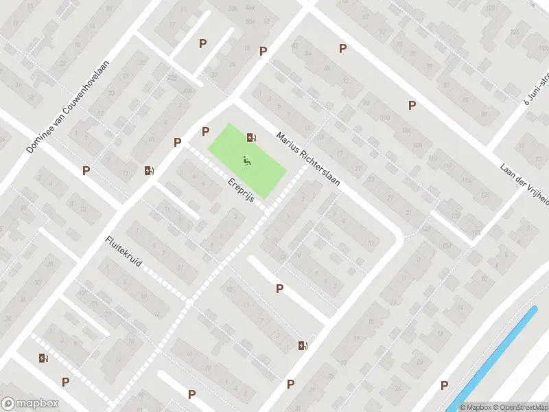 Ambulance met gepaste spoed naar de In de boomgaard in Bergschenhoek