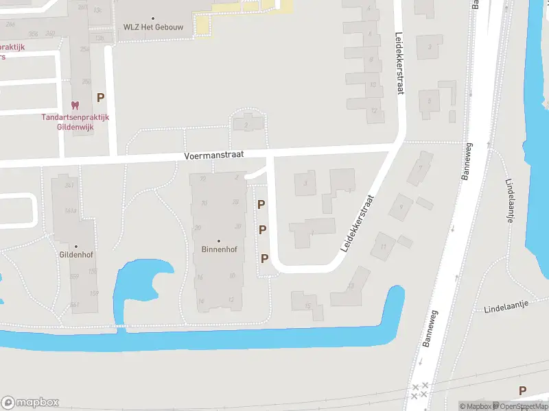 Ambulance met grote spoed naar de Pijpmakerstraat in Gorinchem