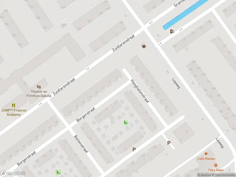 Brandweer met grote spoed naar de Borgerstraat in 's-Gravenhage vanwege afhijsen patient