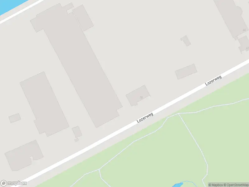 Brandweer met grote spoed naar de Lozerweg in Weert vanwege gebouwbrand