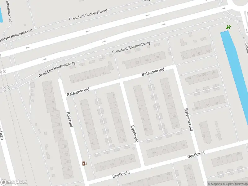 Ambulance met grote spoed naar de Egelkruid in Rotterdam