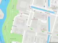 Ambulance met grote spoed naar de Ravelstraat in Oud-Beijerland