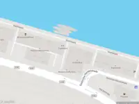 Ambulance met grote spoed naar de Klapmutsenveem in Amsterdam