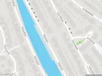 Ambulance met grote spoed naar de Rubenslaan in Bergschenhoek