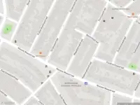 Ambulance met grote spoed naar de Zwartewaalsestraat in Schiedam