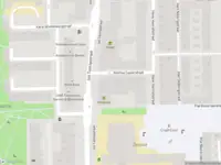 Ambulance met grote spoed naar de Andries Copierstraat in Amsterdam