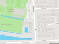 Ambulance met gepaste spoed naar de Gravensingel in Dordrecht