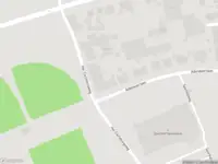 Brandweer met grote spoed naar de Hei-Carisborgweg in Heerlen vanwege afhijsen patient