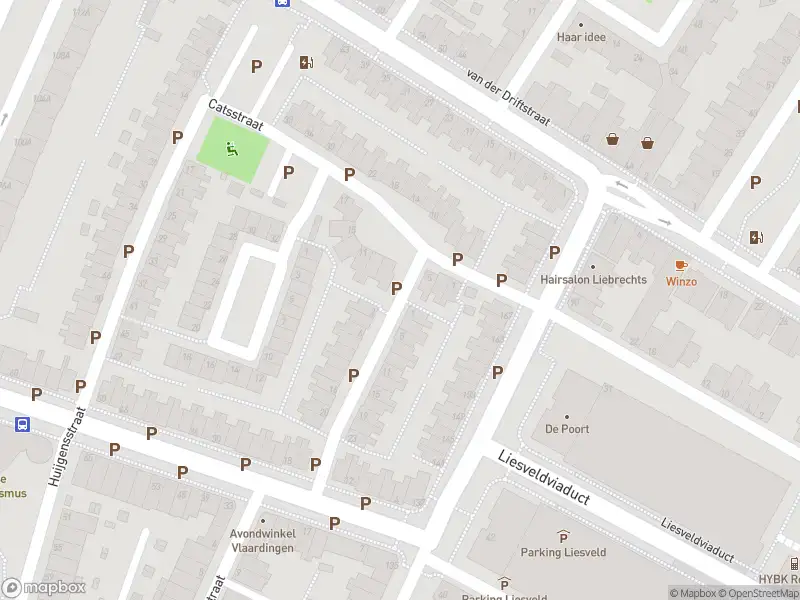 Ambulance met gepaste spoed naar de P C Hooftstraat in Vlaardingen