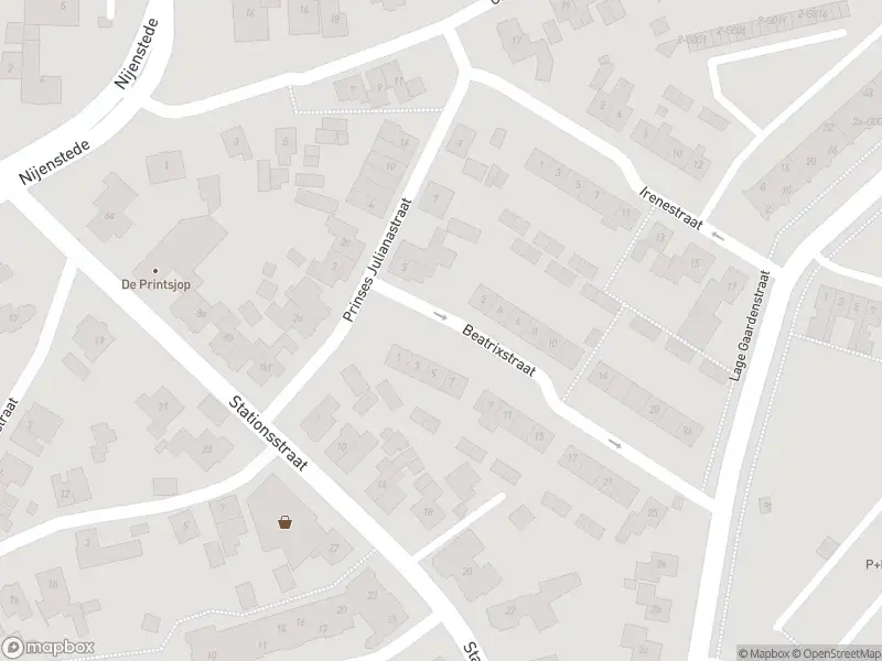 Brandweer met gepaste spoed naar de Beatrixstraat in Hardenberg vanwege afhijsen patient