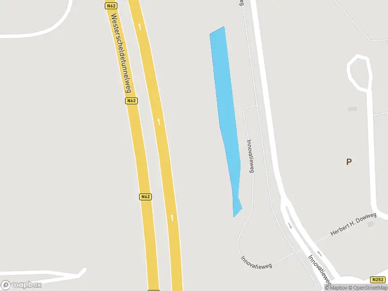 Brandweer met gepaste spoed naar de Herbert H. Dowweg in Hoek