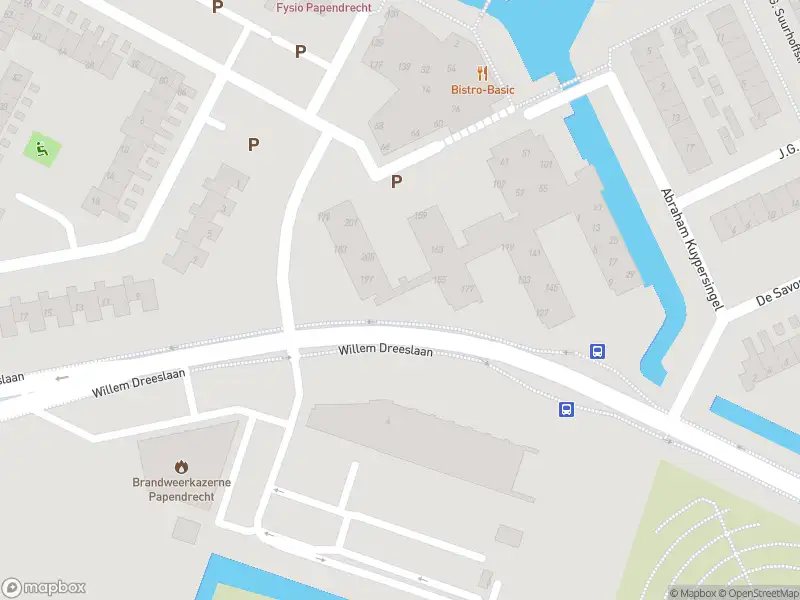 Brandweer met gepaste spoed naar de J.G. Suurhoffstraat in Papendrecht vanwege afhijsen patient