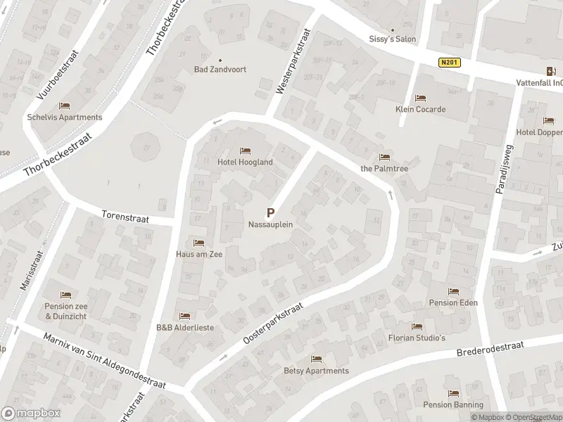 Ambulance met gepaste spoed naar de Nassauplein in Zandvoort