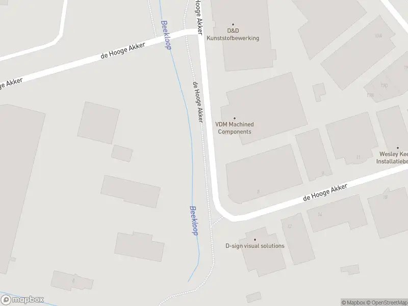 Brandweer met gepaste spoed naar de De Hooge Akker in Geldrop vanwege een buitenbrand