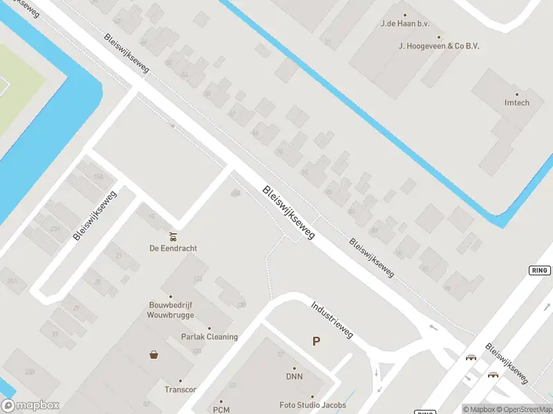 Politie met grote spoed naar de Oostweg in Zoetermeer vanwege ongeval met letsel